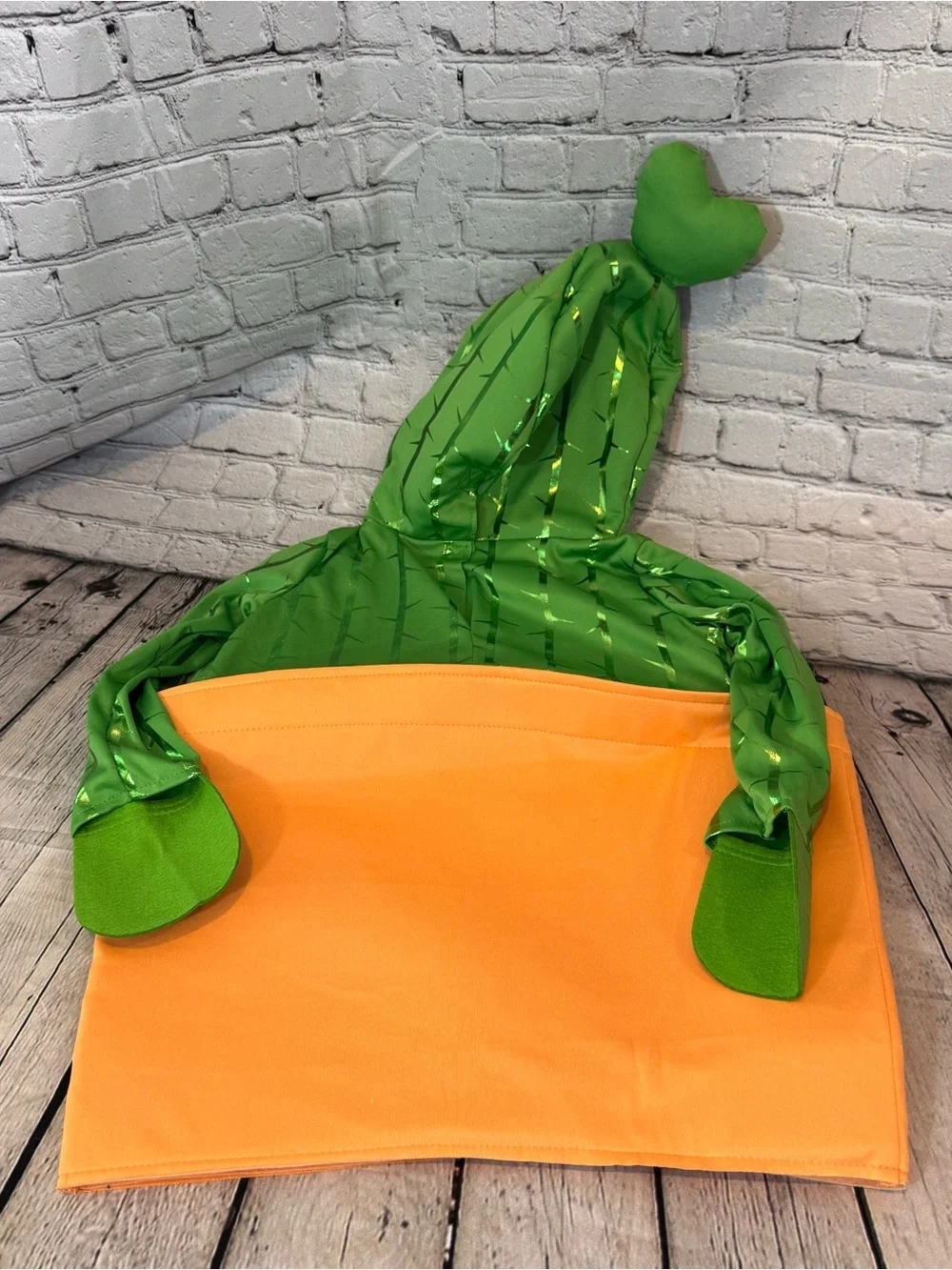 Target Hyde & EEK Potted Cactus Kids Halloween Costume